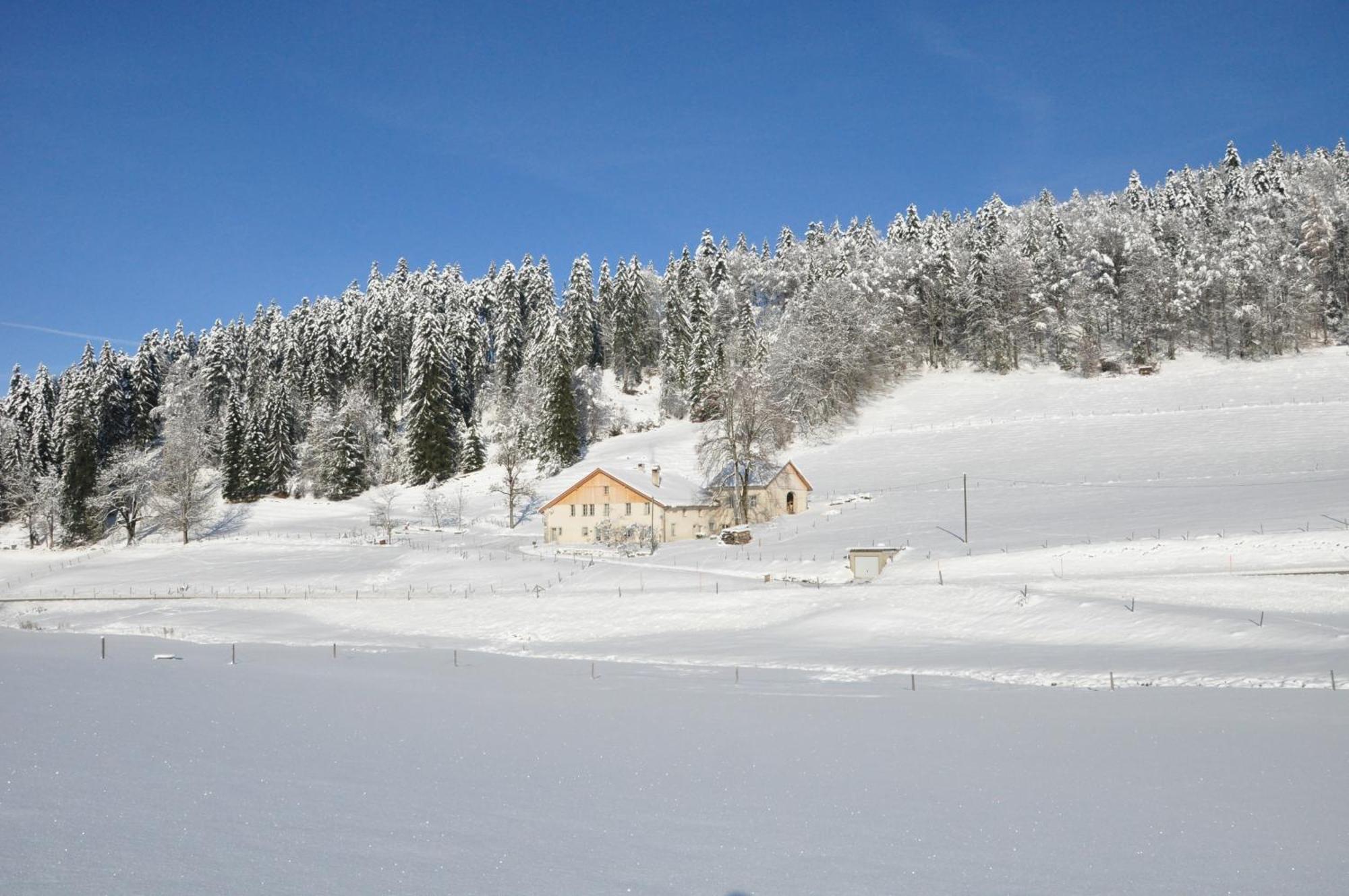 דירות לה לוקלה Relais De La Baume מראה חיצוני תמונה