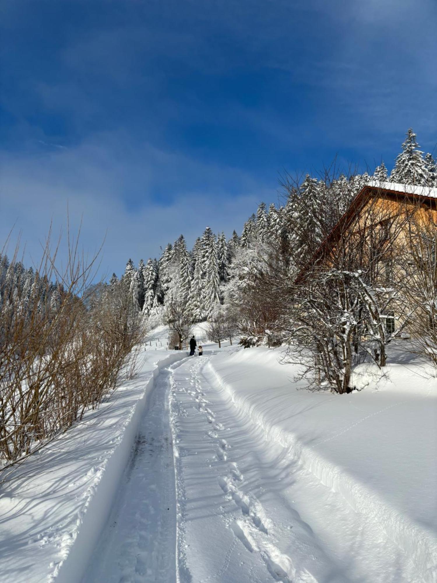 דירות לה לוקלה Relais De La Baume מראה חיצוני תמונה