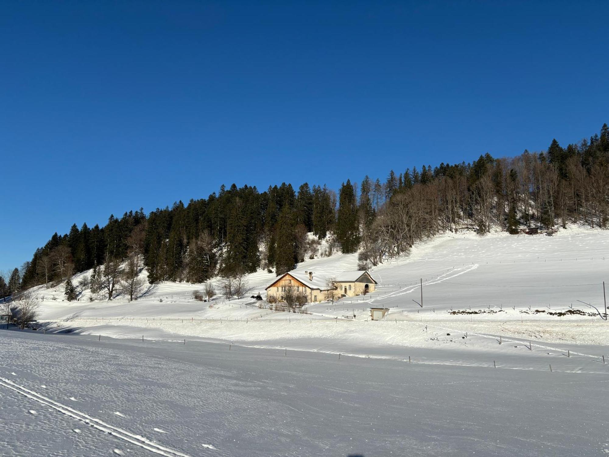 דירות לה לוקלה Relais De La Baume מראה חיצוני תמונה